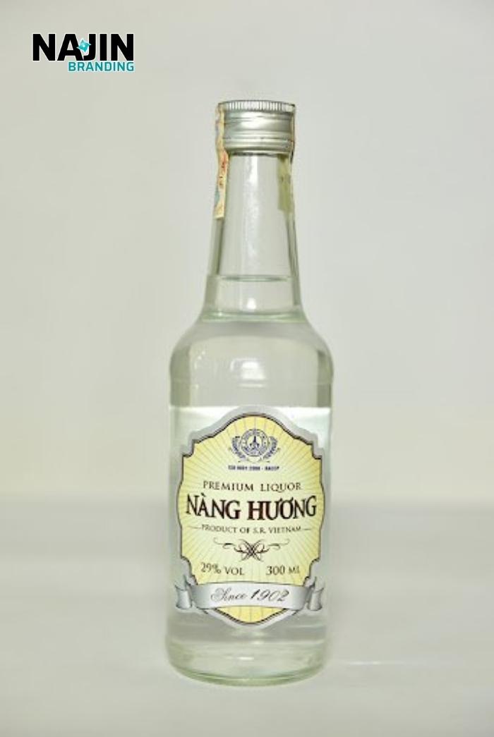 thiết kế tem nhãn rượu