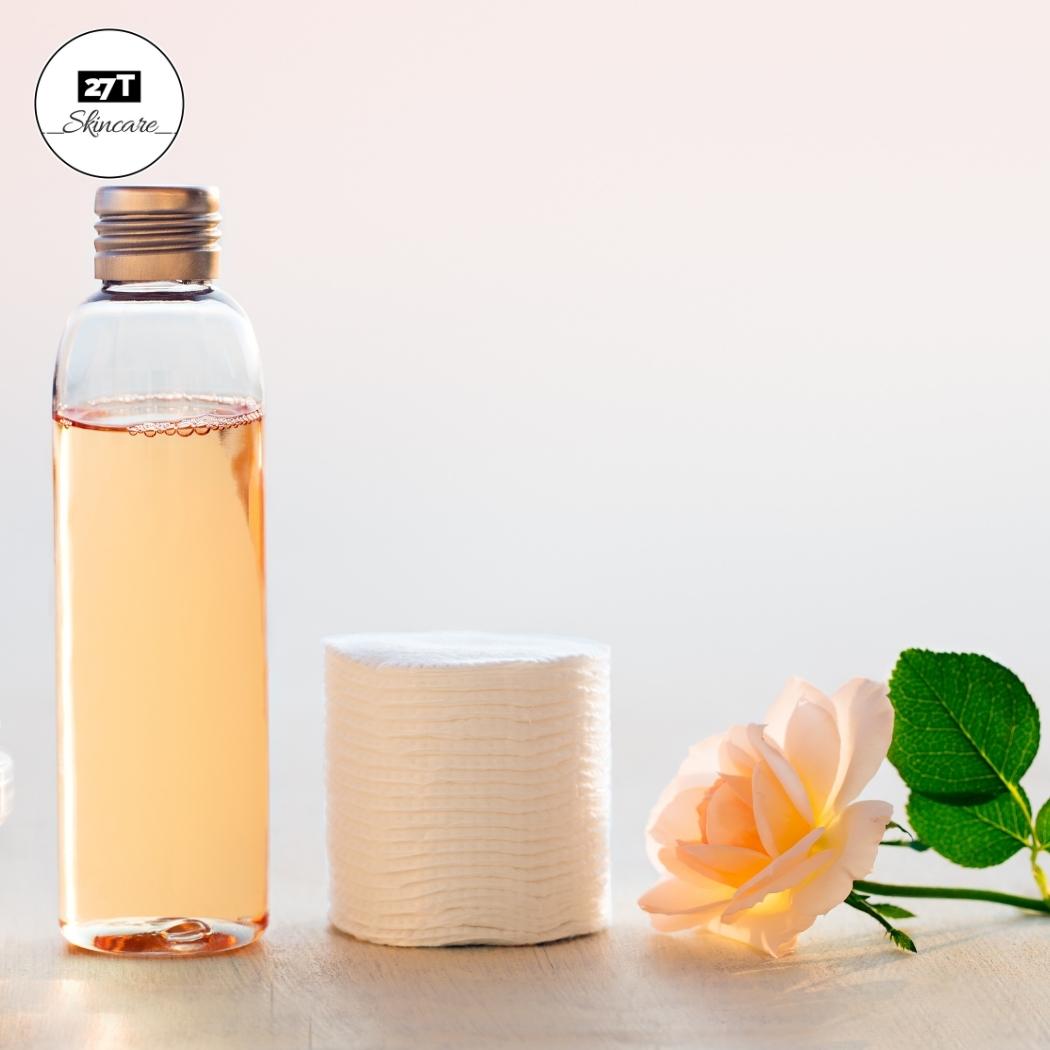 nước hoa hồng có phải là toner không