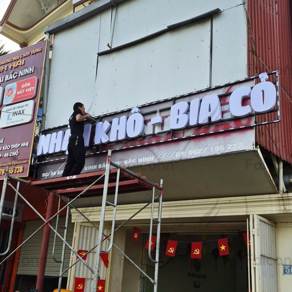 thi công biển quảng cáo nhà hàng Bắc Ninh